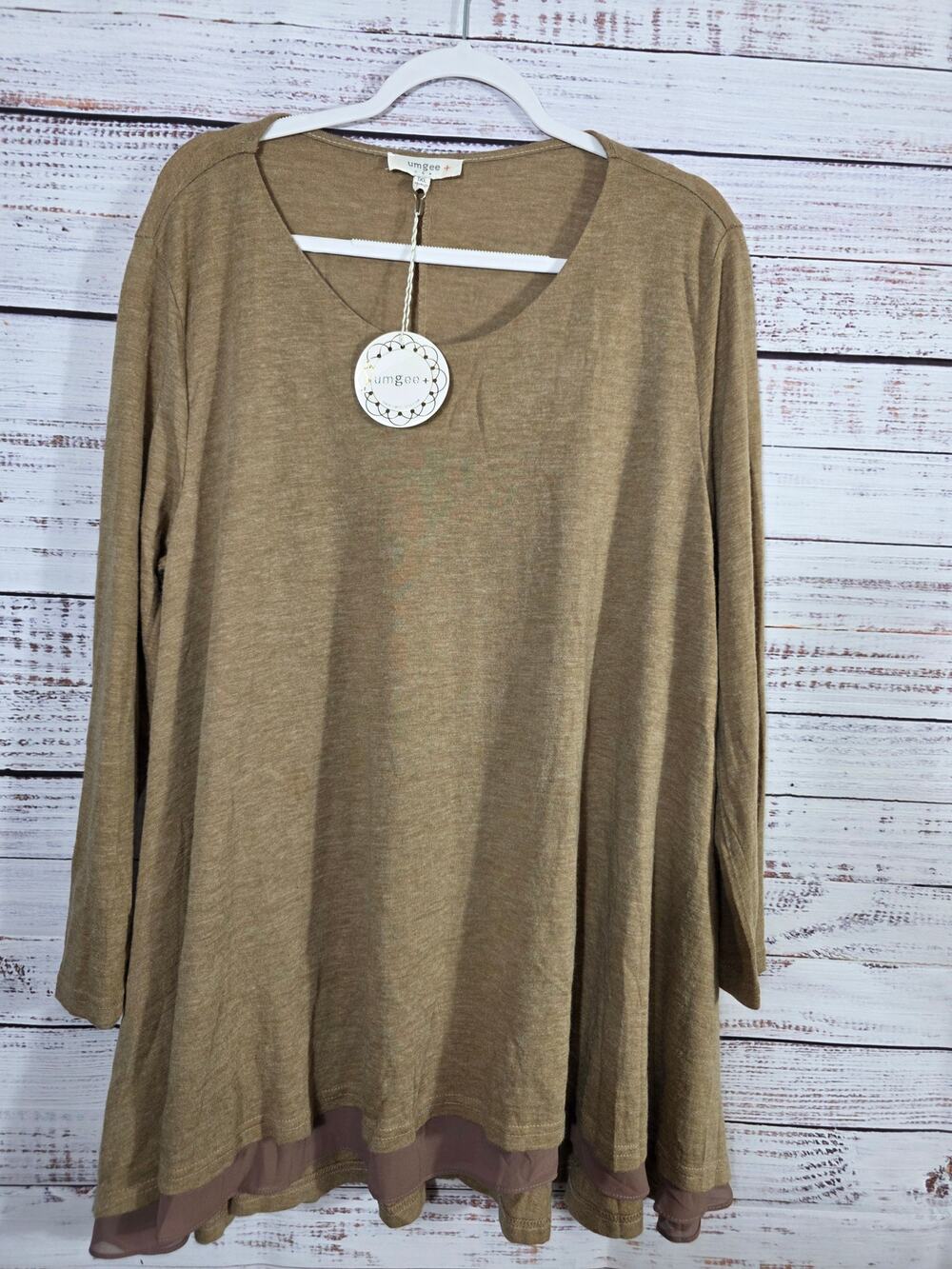 Umgee Women's Long Sleeve Tunis Top NWT Taupe Brown Flowy